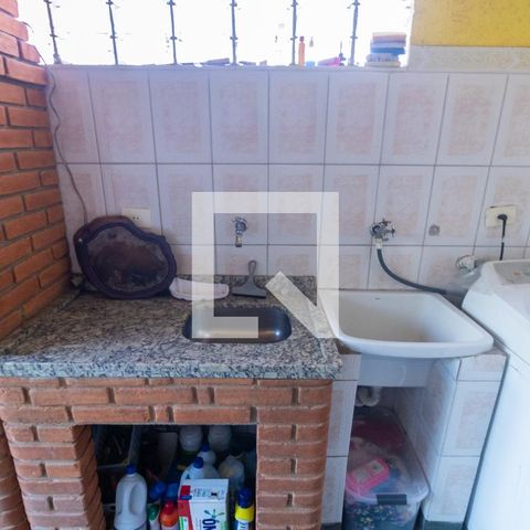 Casa à venda com 70m², 3 quartos e 3 vagasÁrea de Serviço
