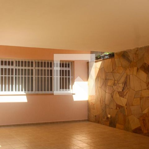 Casa para alugar com 250m², 4 quartos e 4 vagasGaragem
