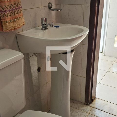 Casa para alugar com 250m², 4 quartos e 4 vagasBanheiro 2