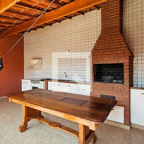 Casa para alugar com 250m², 4 quartos e 4 vagasChurrasqueira