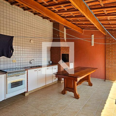 Casa para alugar com 250m², 4 quartos e 4 vagasChurrasqueira