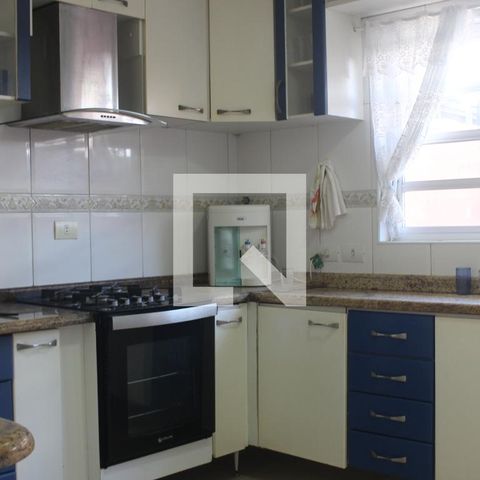 Casa para alugar com 250m², 4 quartos e 4 vagasCozinha