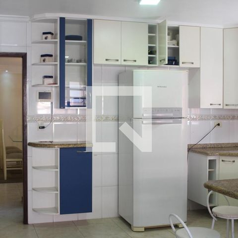 Casa para alugar com 250m², 4 quartos e 4 vagasCozinha