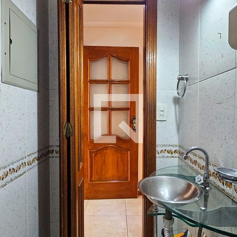 Casa para alugar com 250m², 4 quartos e 4 vagasLavabo