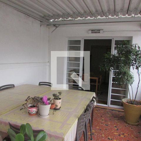 Casa à venda com 200m², 4 quartos e 1 vagaVaranda Sala 1