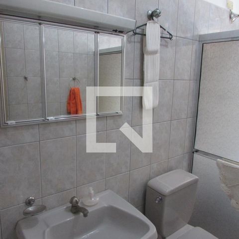 Casa à venda com 200m², 4 quartos e 1 vagaBanheiro 2