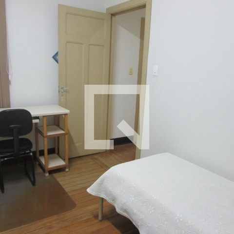 Casa à venda com 200m², 4 quartos e 1 vagaQuarto 1