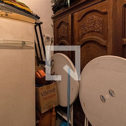Casa à venda com 300m², 4 quartos e 8 vagasquarto na garagem