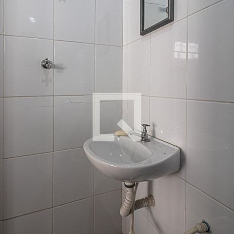 Casa à venda com 300m², 4 quartos e 8 vagasbanheiro 2 do salão de festas