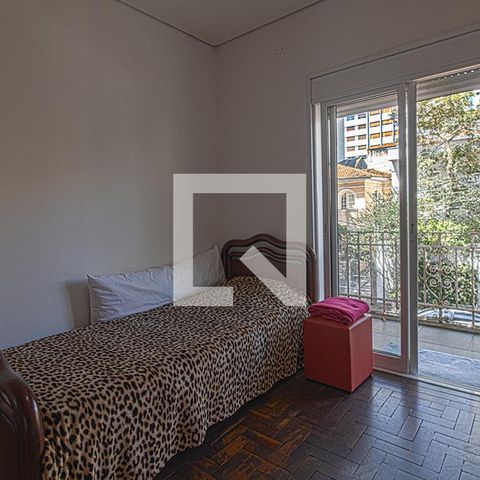 Casa à venda com 300m², 4 quartos e 8 vagasquarto1