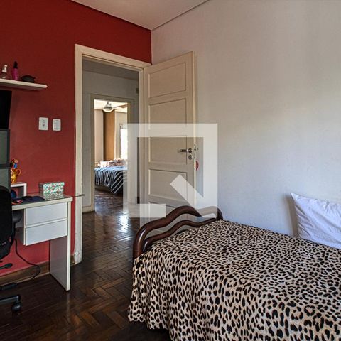 Casa à venda com 300m², 4 quartos e 8 vagasquarto1