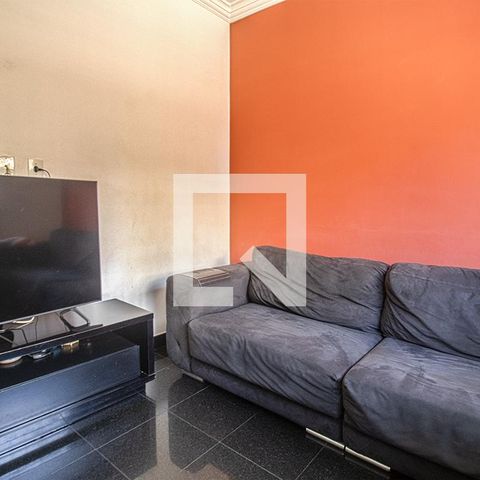 Casa à venda com 300m², 4 quartos e 8 vagassala de vídeo