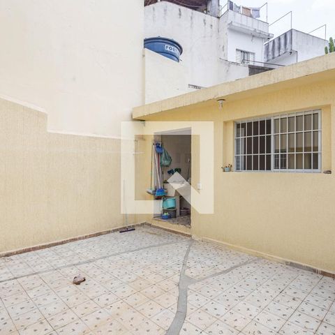 Casa à venda com 150m², 2 quartos e 2 vagasQuintal
