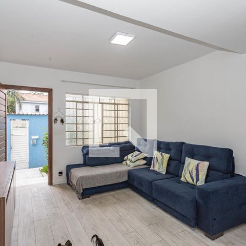 Casa à venda com 150m², 2 quartos e 2 vagasSala