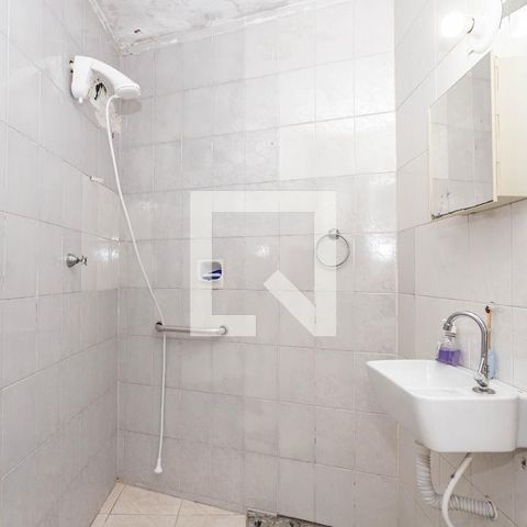 Casa à venda com 150m², 2 quartos e 2 vagasBanheiro de Serviço