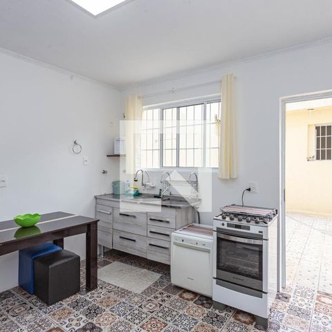 Casa à venda com 150m², 2 quartos e 2 vagasCozinha