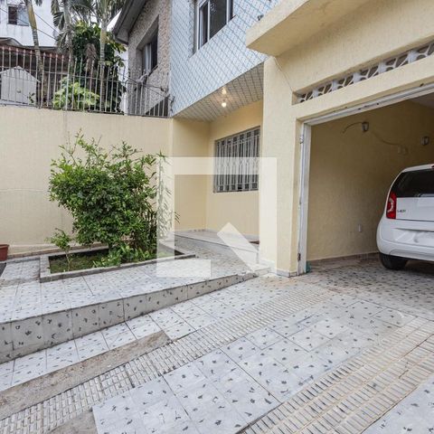 Casa à venda com 150m², 2 quartos e 2 vagasGaragem