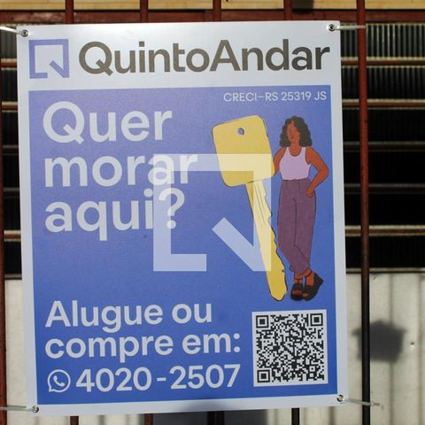 Casa à venda com 90m², 4 quartos e 1 vagaFachada