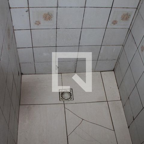 Casa à venda com 90m², 4 quartos e 1 vagaBanheiro