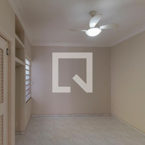 Casa à venda com 317m², 4 quartos e 4 vagasCopa