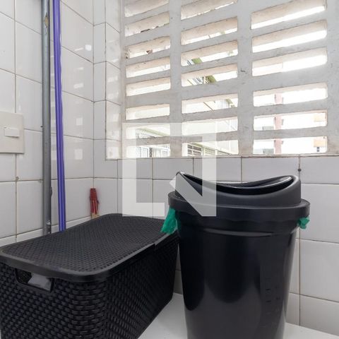 Apartamento à venda com 72m², 2 quartos e sem vagaÁrea de Serviço