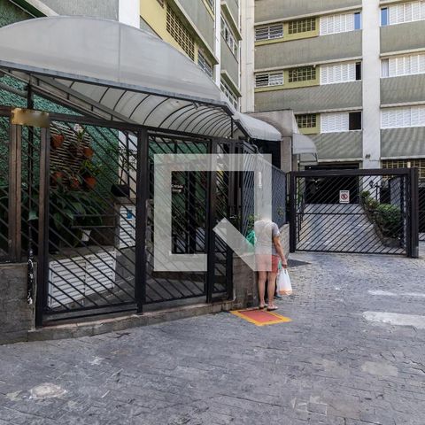 Apartamento à venda com 72m², 2 quartos e sem vagaFachada do Prédio