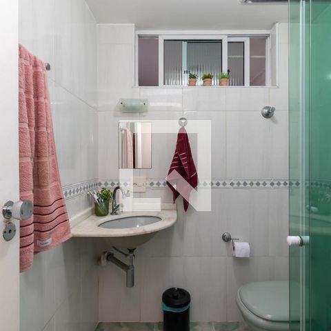 Apartamento à venda com 72m², 2 quartos e sem vagaBanheiro