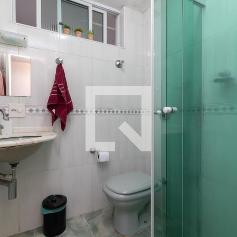 Apartamento à venda com 72m², 2 quartos e sem vagaBanheiro