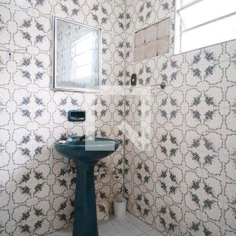 Casa à venda com 500m², 3 quartos e 3 vagas Casa à venda com 500m², 3 quartos e 3 vagasBanheiro do quarto 2