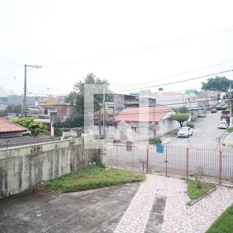 Casa à venda com 500m², 3 quartos e 3 vagas Casa à venda com 500m², 3 quartos e 3 vagasÁrea comum