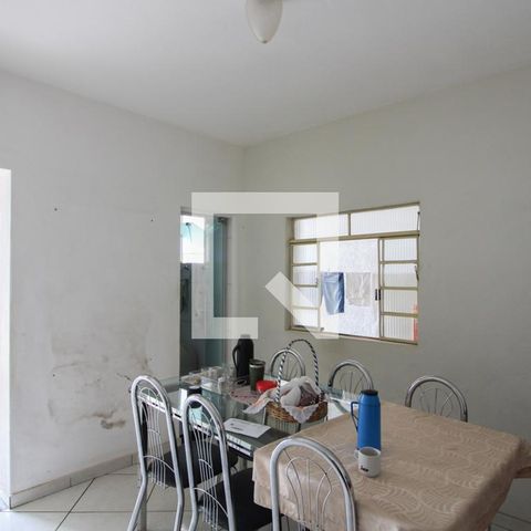 Casa à venda com 180m², 3 quartos e 5 vagas Casa à venda com 180m², 3 quartos e 5 vagasSala de jantar - Casa 1