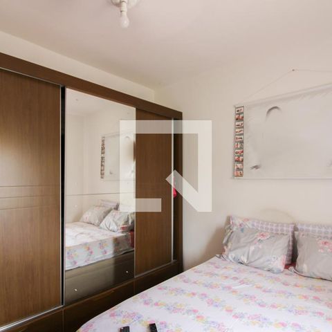 Casa à venda com 180m², 3 quartos e 5 vagas Casa à venda com 180m², 3 quartos e 5 vagasCasa 2 - Quarto 1