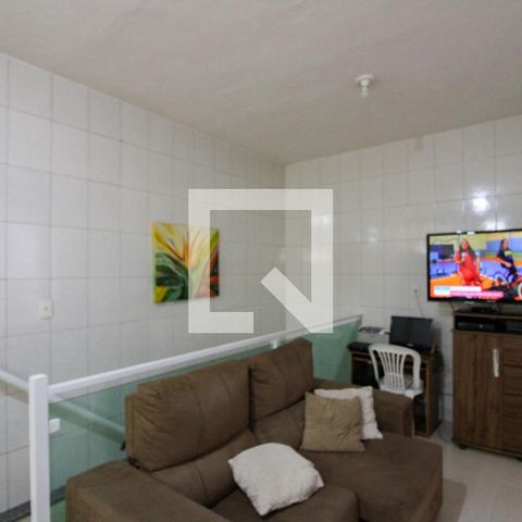 Casa à venda com 180m², 3 quartos e 5 vagas Casa à venda com 180m², 3 quartos e 5 vagasCasa 2 - Sala 2