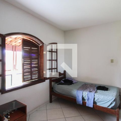 Casa à venda com 180m², 3 quartos e 5 vagas Casa à venda com 180m², 3 quartos e 5 vagasQuarto 2 - Casa 1