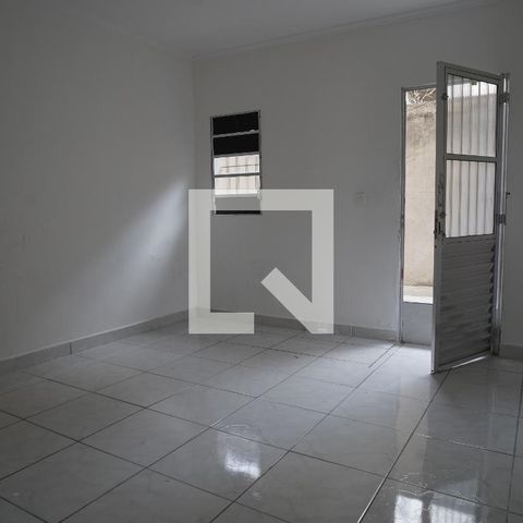 Casa à venda com 250m², 2 quartos e 8 vagasQuarto 2
