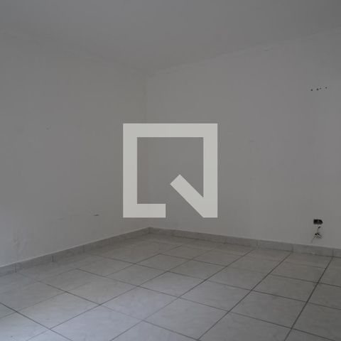 Casa à venda com 250m², 2 quartos e 8 vagasQuarto 2