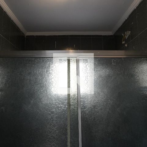 Casa à venda com 250m², 2 quartos e 8 vagasBanheiro