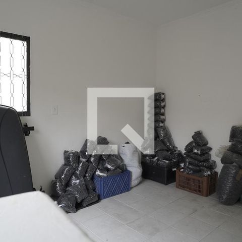 Casa à venda com 250m², 2 quartos e 8 vagasQuarto 1