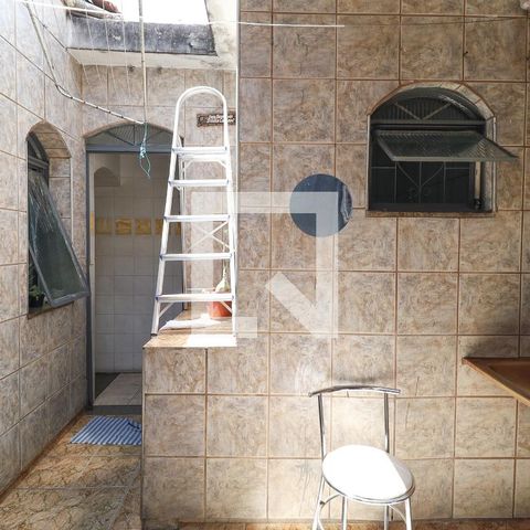 Casa à venda com 60m², 2 quartos e sem vaga Casa à venda com 60m², 2 quartos e sem vagaÁrea de serviço