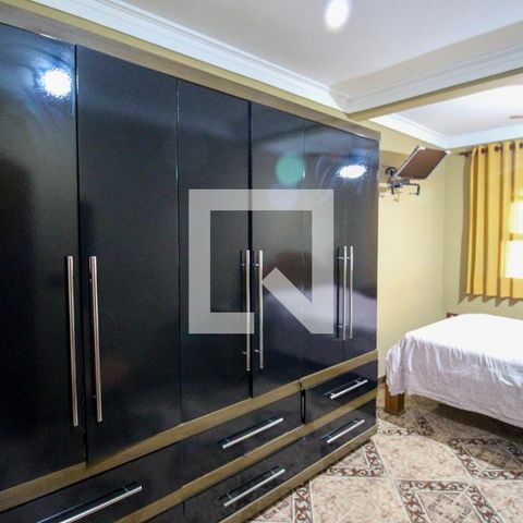 Casa à venda com 240m², 3 quartos e 2 vagasQuarto 1