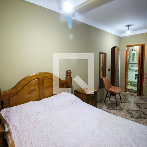 Casa à venda com 240m², 3 quartos e 2 vagasQuarto 1
