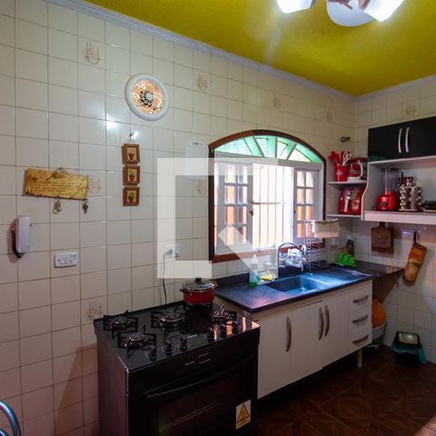 Casa à venda com 240m², 3 quartos e 2 vagasCozinha