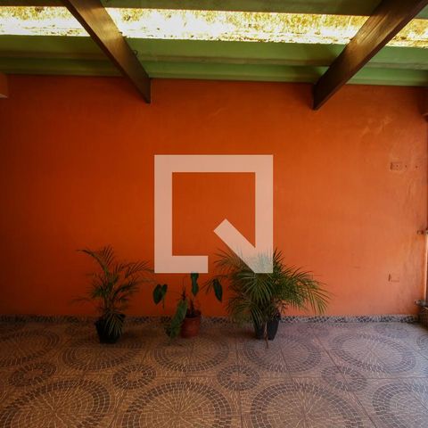 Casa à venda com 240m², 3 quartos e 2 vagasVaranda