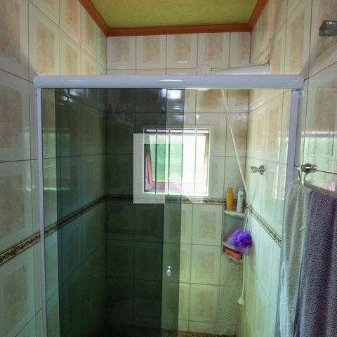 Casa à venda com 240m², 3 quartos e 2 vagasBanheiro 2