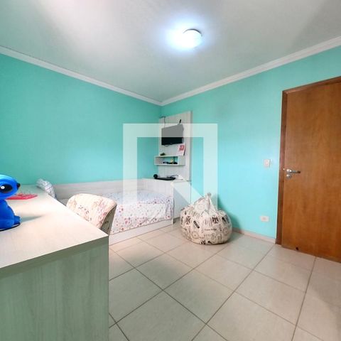 Casa à venda com 108m², 3 quartos e 4 vagasQuarto 2
