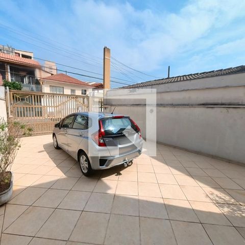 Casa à venda com 108m², 3 quartos e 4 vagasGaragem