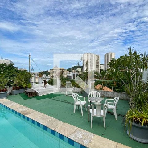 Casa à venda com 350m², 7 quartos e 1 vagaPiscina