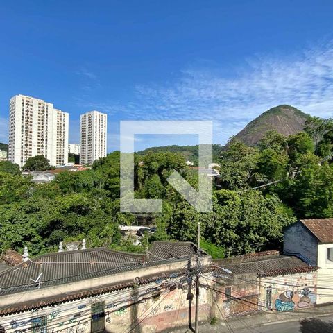 Casa à venda com 350m², 7 quartos e 1 vagaVista