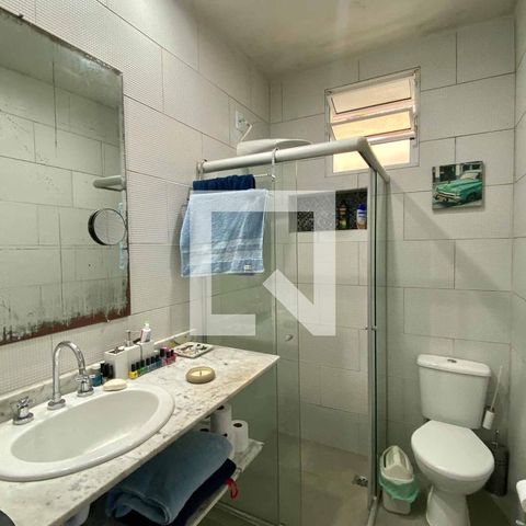 Casa à venda com 350m², 7 quartos e 1 vagaApartamento - Banheiro