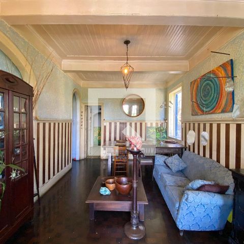 Casa à venda com 350m², 7 quartos e 1 vagaSala